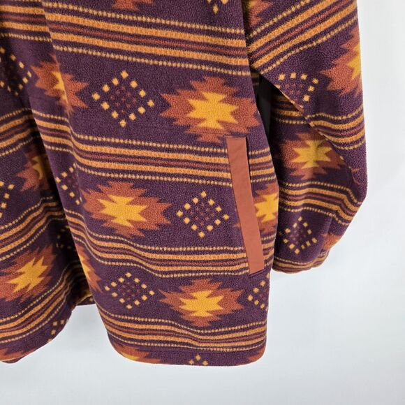 Duluth Trading Women's Size 2X Aztec Print Pullover Shacket - Picture 2 of 5